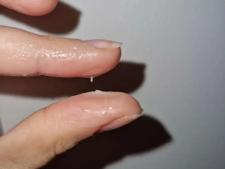 Whitish, creamy cervical mucus on cycle day 16 (2), preceded by 6 days of S+, using trackle for birth control